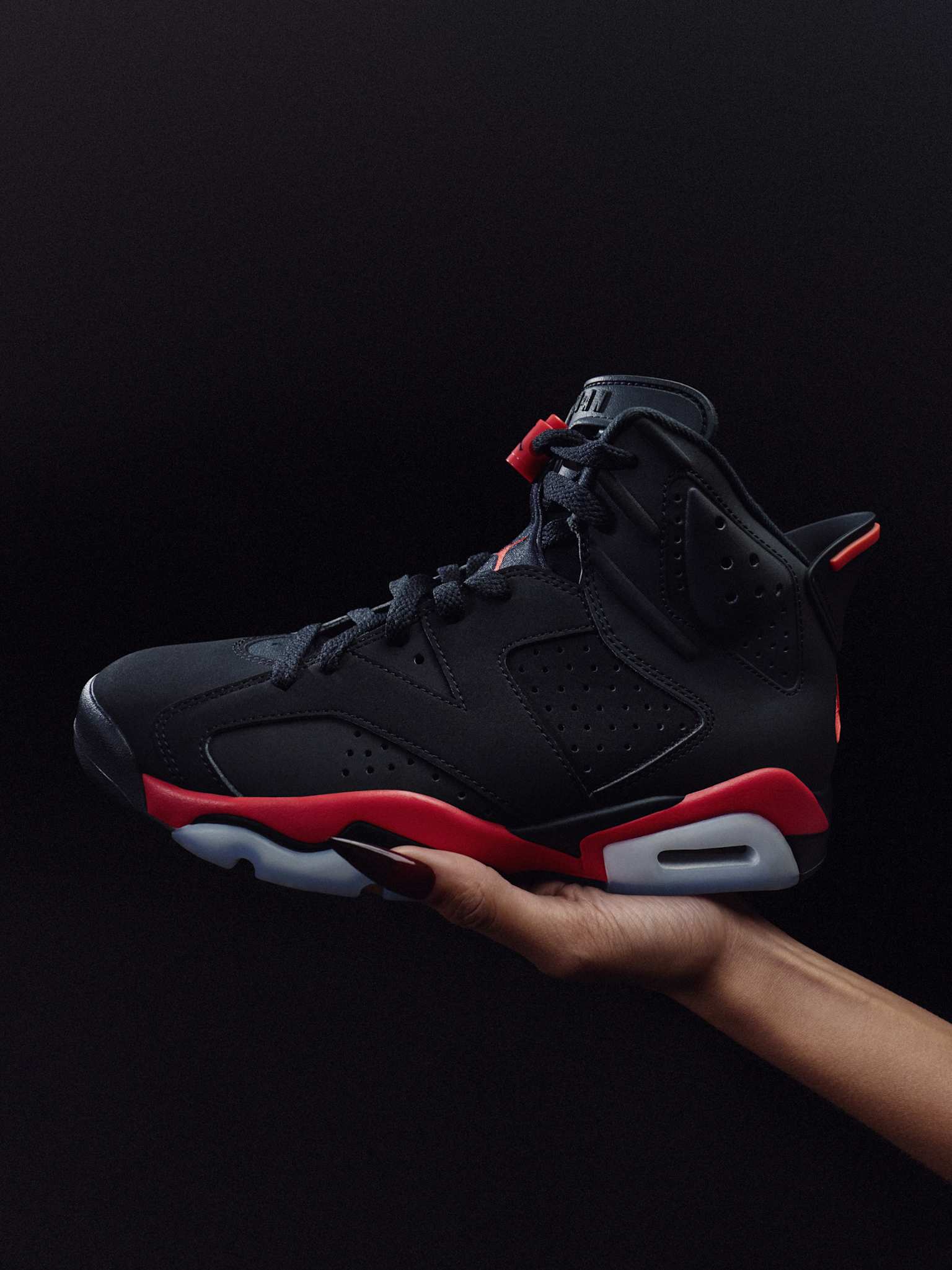 Back to the Roots: Der Air Jordan 6 Infrared. Nike CH